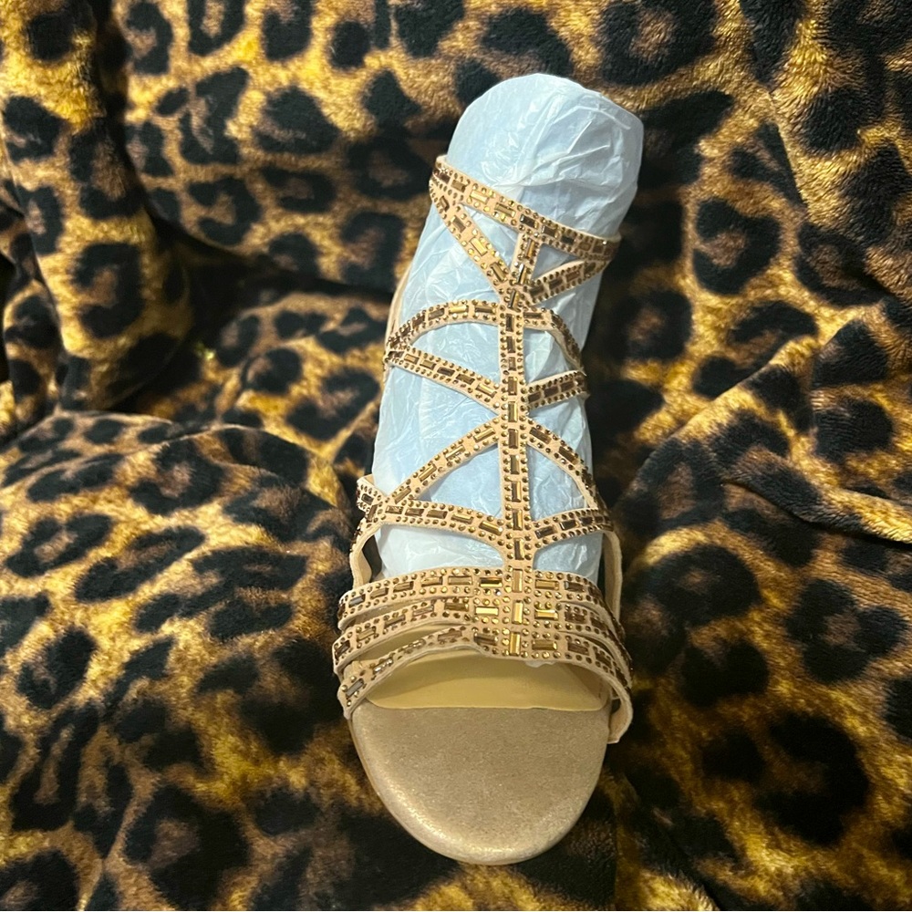 Gold sandals with stones